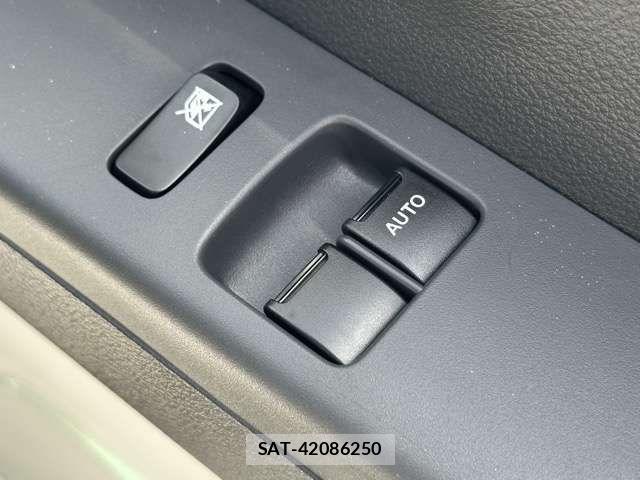 Mitsubishi MINICAB TRUCK 2025-03 7059614-12