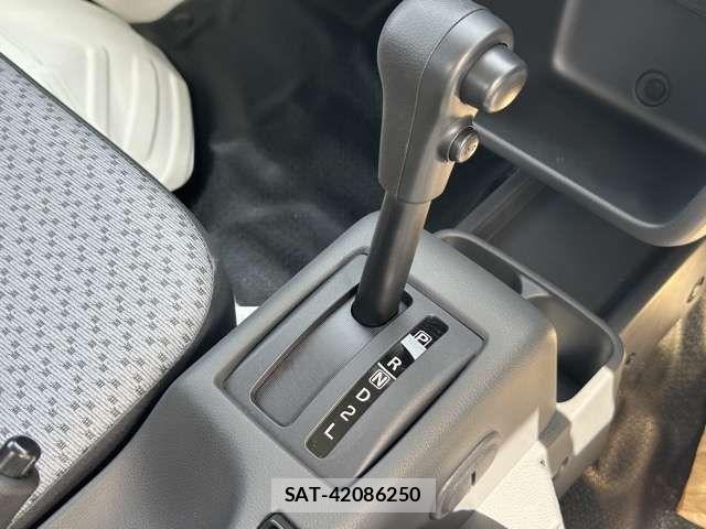 Mitsubishi MINICAB TRUCK 2025-03 7059614-13