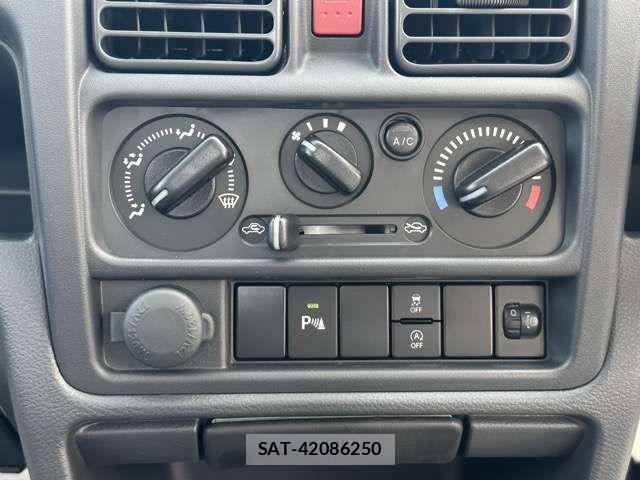 Mitsubishi MINICAB TRUCK 2025-03 7059614-14