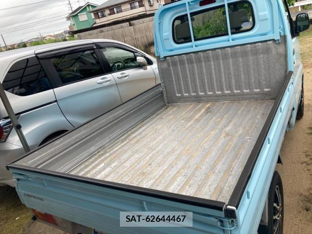 Mitsubishi MINICAB TRUCK 2011-09 7272342-3