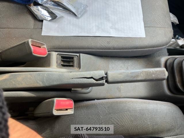 Mitsubishi MINICAB TRUCK 2003-10 7562435-12