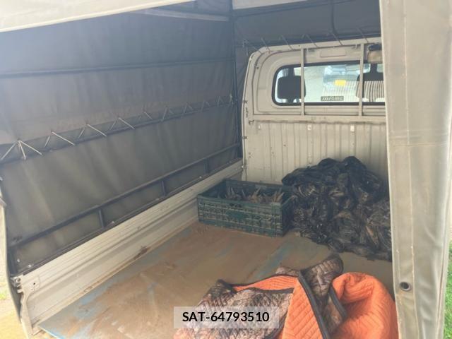 Mitsubishi MINICAB TRUCK 2003-10 7562435-15