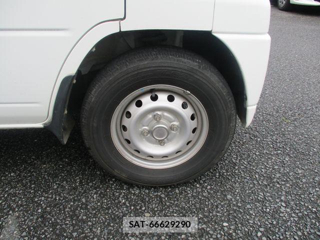 Mitsubishi MINICAB TRUCK 2010-07 7618144-5