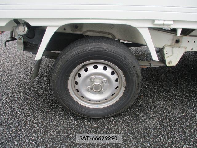 Mitsubishi MINICAB TRUCK 2010-07 7618144-6