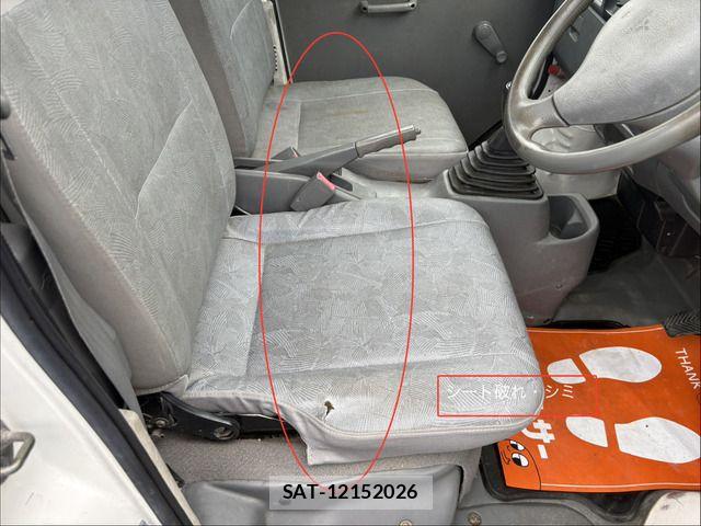 Mitsubishi MINICAB TRUCK 2006-05 7725801-14