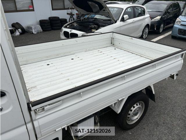 Mitsubishi MINICAB TRUCK 2006-05 7725801-5