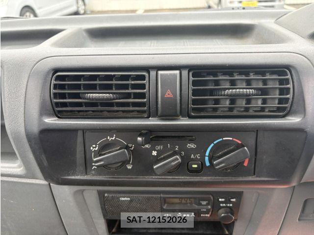 Mitsubishi MINICAB TRUCK 2006-05 7725801-7