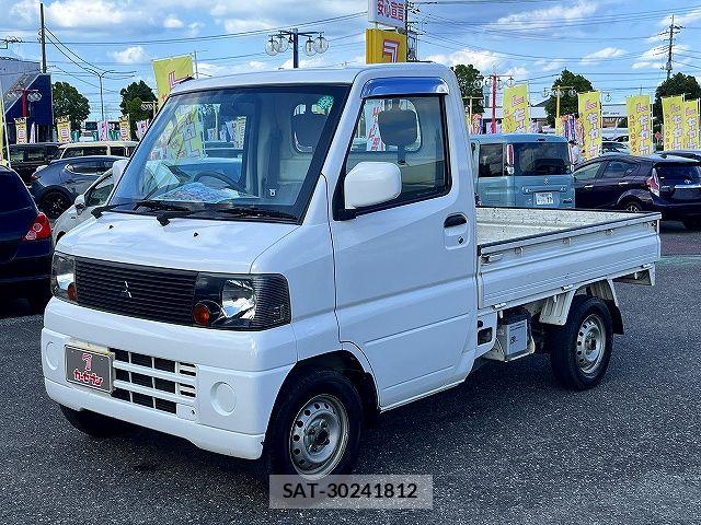 Mitsubishi MINICAB TRUCK 2004-06 8131259-0