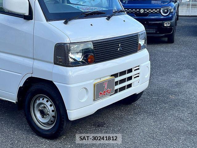 Mitsubishi MINICAB TRUCK 2004-06 8131259-24