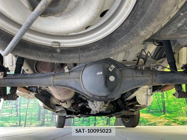 Mitsubishi MINICAB TRUCK 2013-11 8208752-16