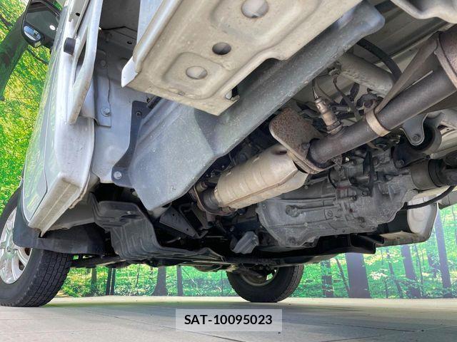 Mitsubishi MINICAB TRUCK 2013-11 8208752-5