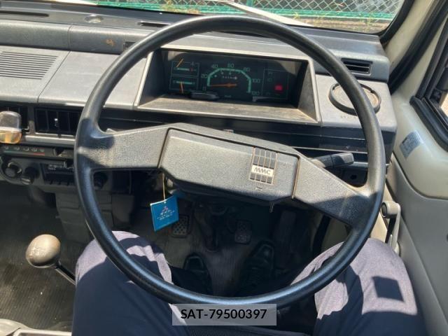 Mitsubishi MINICAB TRUCK 1990-02 8336808-12