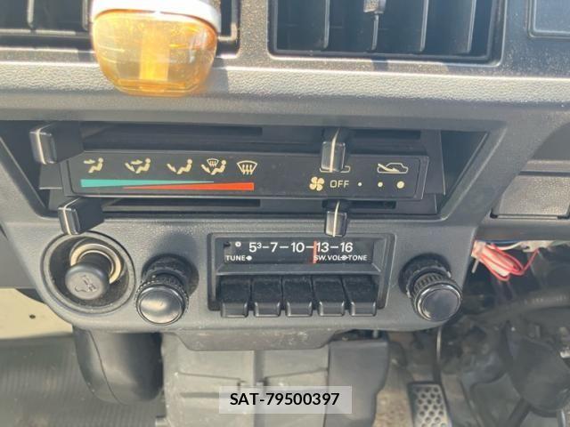 Mitsubishi MINICAB TRUCK 1990-02 8336808-15