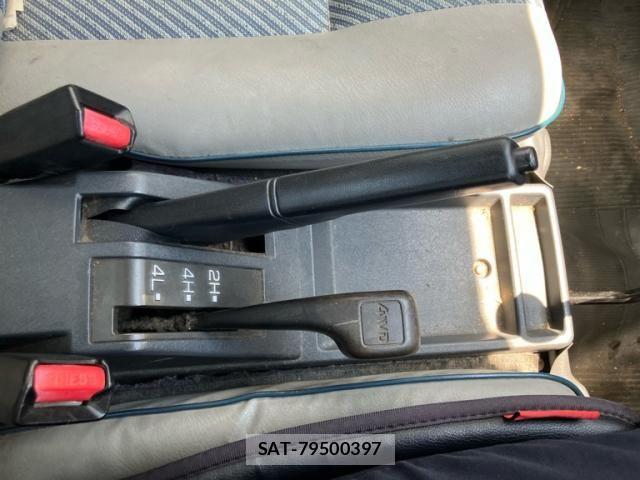 Mitsubishi MINICAB TRUCK 1990-02 8336808-17
