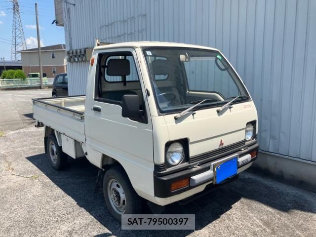 Mitsubishi MINICAB TRUCK 1990-02 8336808-1