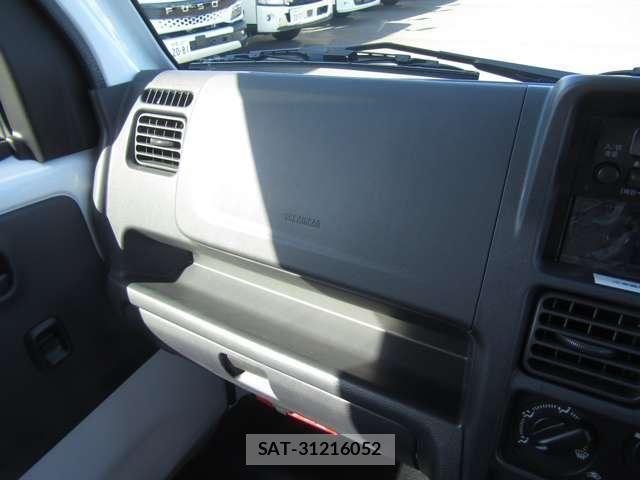 Mitsubishi MINICAB TRUCK 2026-03 8367030-19