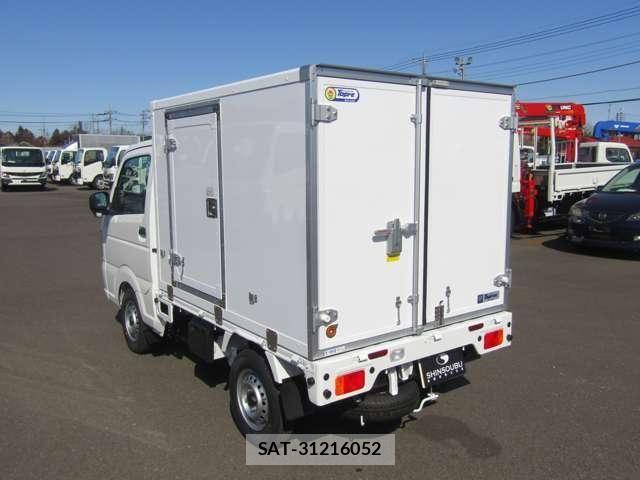 Mitsubishi MINICAB TRUCK 2026-03 8367030-6