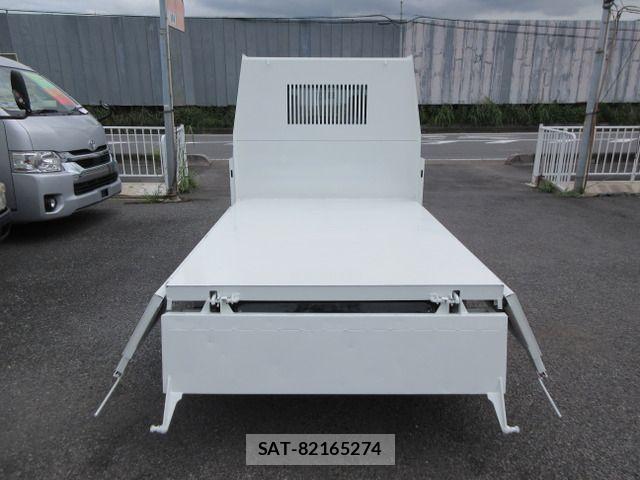 Mitsubishi MINICAB TRUCK 2010-04 8880831-18