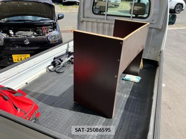 Mitsubishi MINICAB TRUCK 2005-12 8883934-9