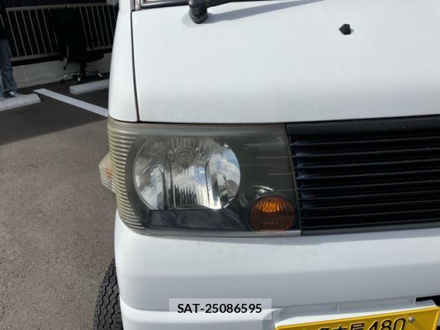 Mitsubishi MINICAB TRUCK 2005-12 8883934-21