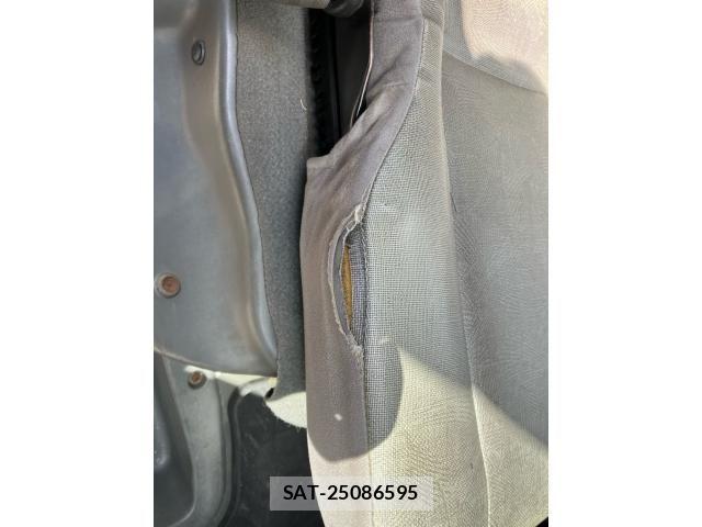 Mitsubishi MINICAB TRUCK 2005-12 8883934-23