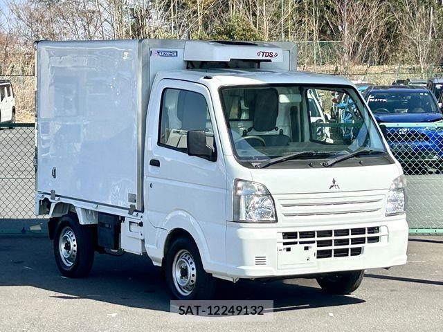 Mitsubishi MINICAB TRUCK 2017-01 807908-0