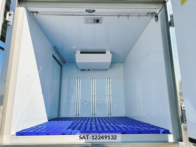 Mitsubishi MINICAB TRUCK 2017-01 807908-3