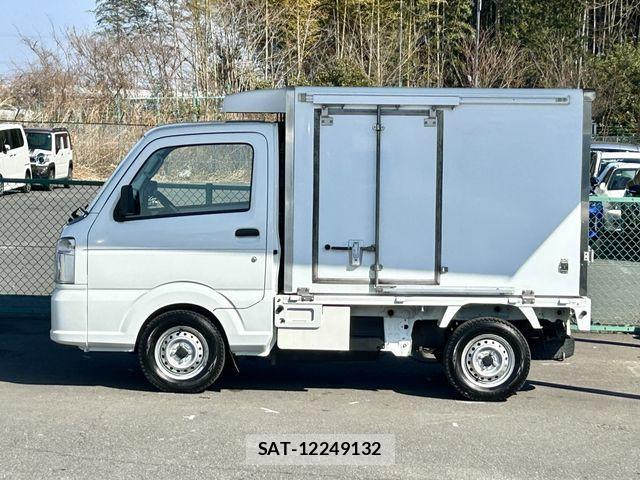 Mitsubishi MINICAB TRUCK 2017-01 807908-7