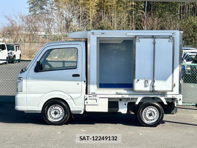 Mitsubishi MINICAB TRUCK 2017-01 807908-8