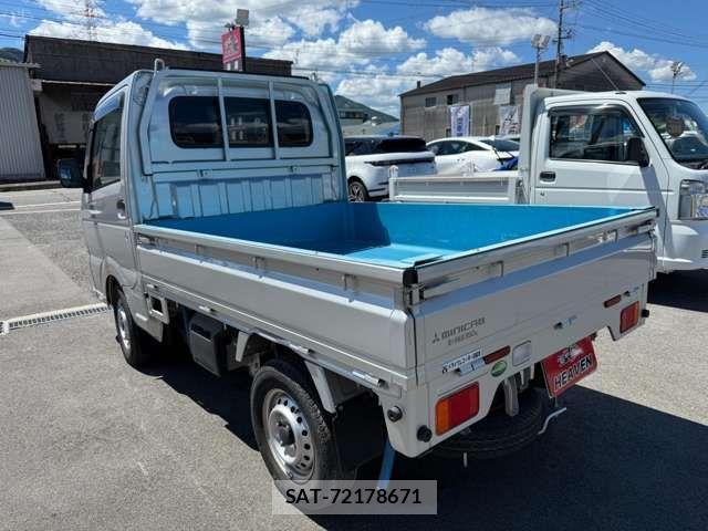Mitsubishi MINICAB TRUCK 2020-03 1257975-4