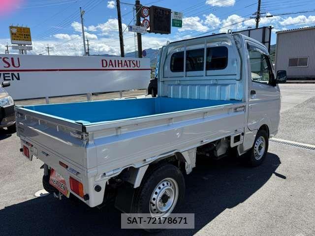 Mitsubishi MINICAB TRUCK 2020-03 1257975-6