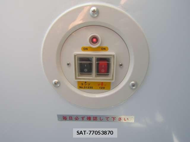 Mitsubishi MINICAB TRUCK 2024-12 3379590-12