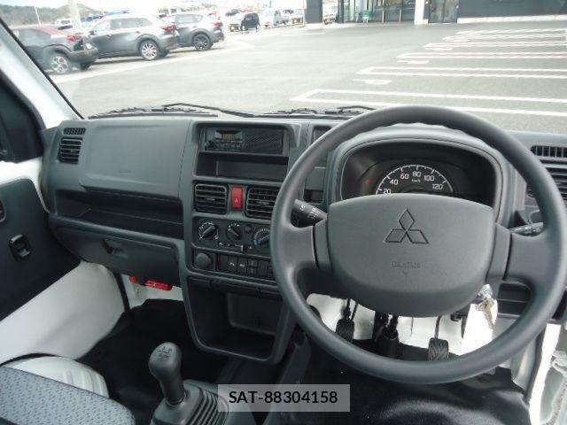 Mitsubishi MINICAB TRUCK 2026-02 4045386-1