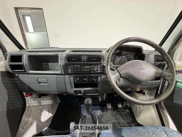 Mitsubishi MINICAB TRUCK 2000-01 4422249-16