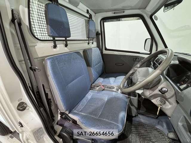 Mitsubishi MINICAB TRUCK 2000-01 4422249-17