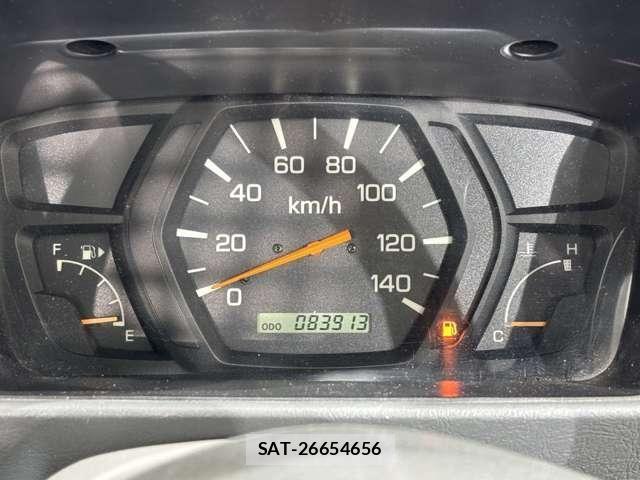 Mitsubishi MINICAB TRUCK 2000-01 4422249-22