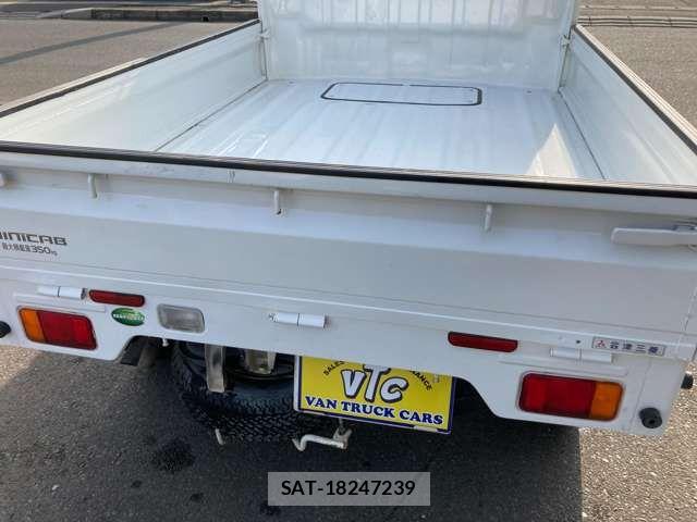 Mitsubishi MINICAB TRUCK 2017-01 6013155-15