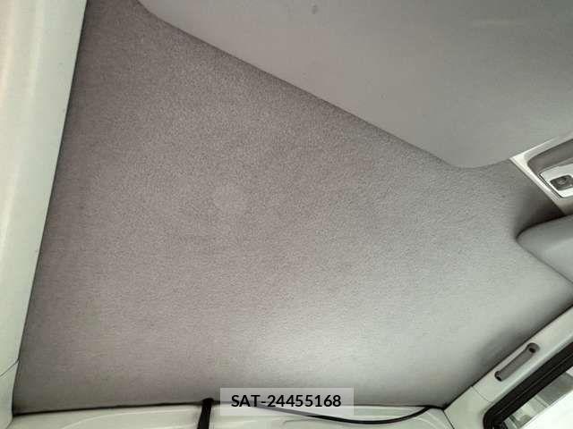 Mitsubishi MINICAB TRUCK 2003-02 6752416-15
