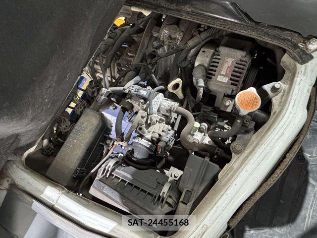 Mitsubishi MINICAB TRUCK 2003-02 6752416-25