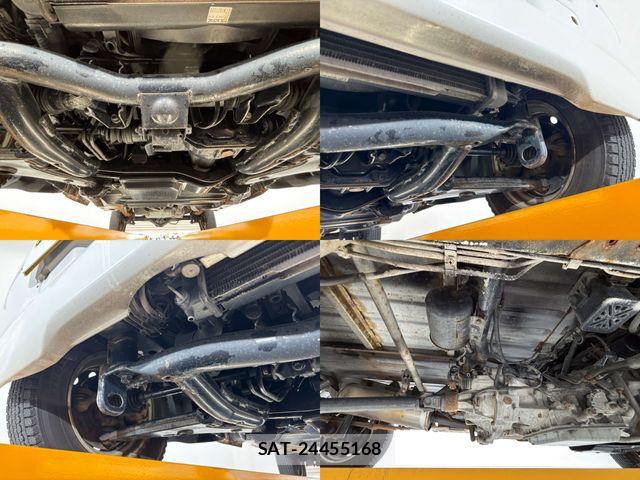 Mitsubishi MINICAB TRUCK 2003-02 6752416-27