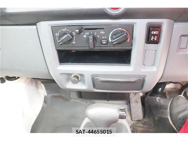 Mitsubishi MINICAB TRUCK 2010-07 6791244-12