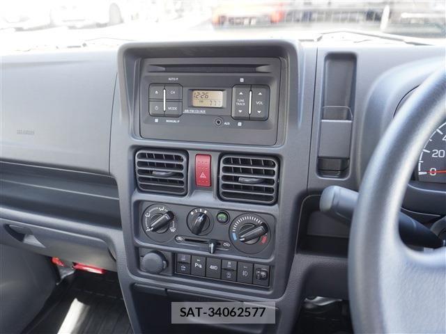Mitsubishi MINICAB TRUCK 2025-04 6815957-10