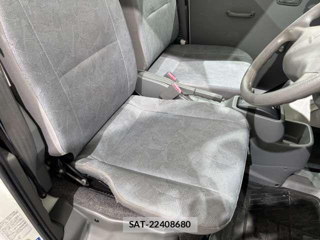 Mitsubishi MINICAB TRUCK 2012-05 6908507-14