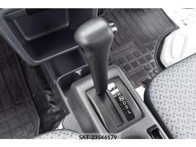 Mitsubishi MINICAB TRUCK 2021-06 6908504-7