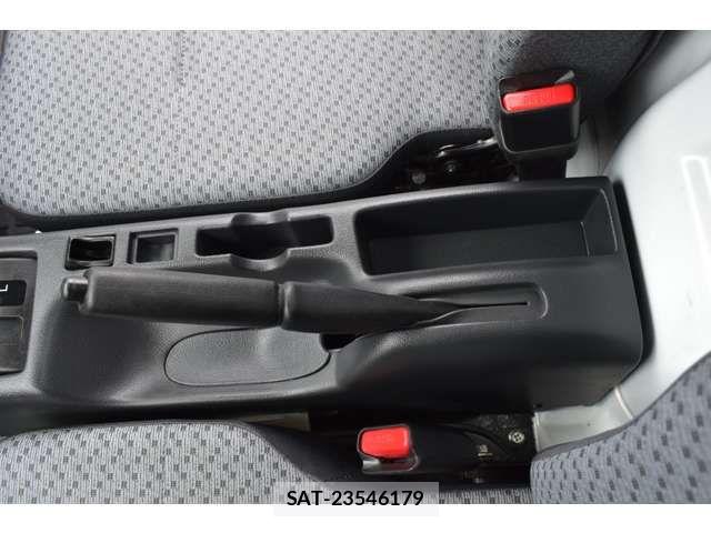 Mitsubishi MINICAB TRUCK 2021-06 6908504-8