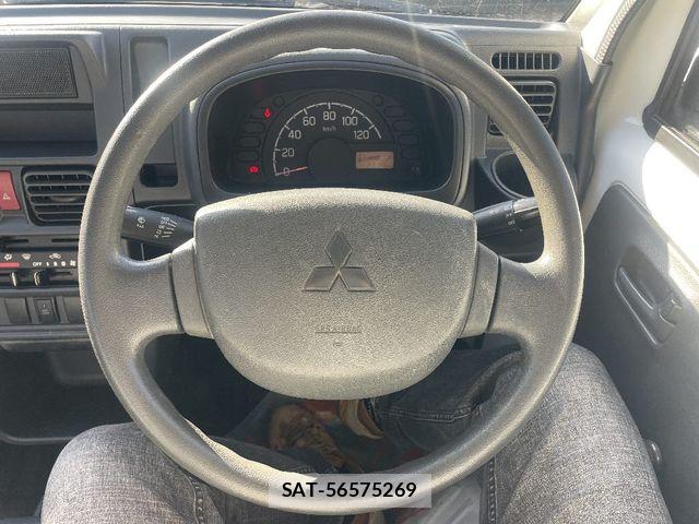 Mitsubishi MINICAB TRUCK 2015-09 6908503-7