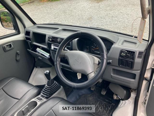 Mitsubishi MINICAB TRUCK 2000-01 7059618-11
