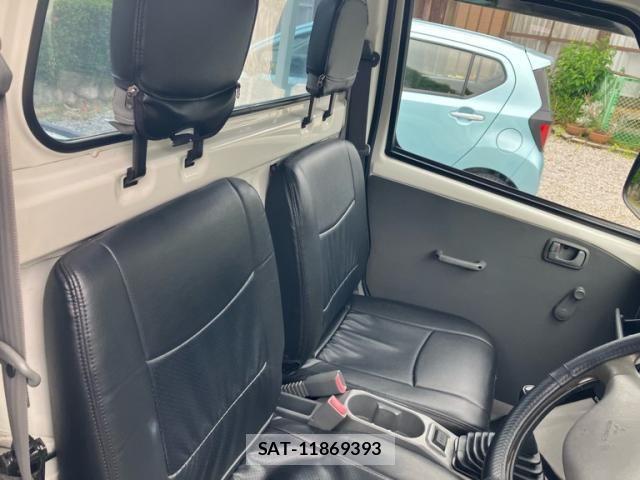 Mitsubishi MINICAB TRUCK 2000-01 7059618-12