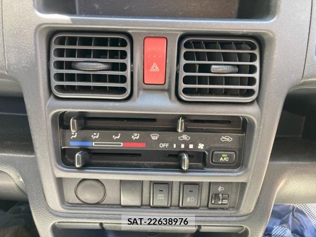 Mitsubishi MINICAB TRUCK 2017-02 7221879-16