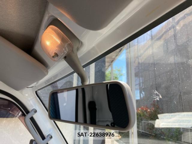 Mitsubishi MINICAB TRUCK 2017-02 7221879-17